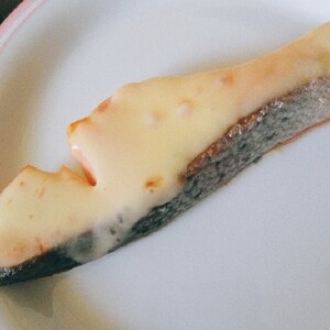フライパン調理☆鮭のチーズ焼き